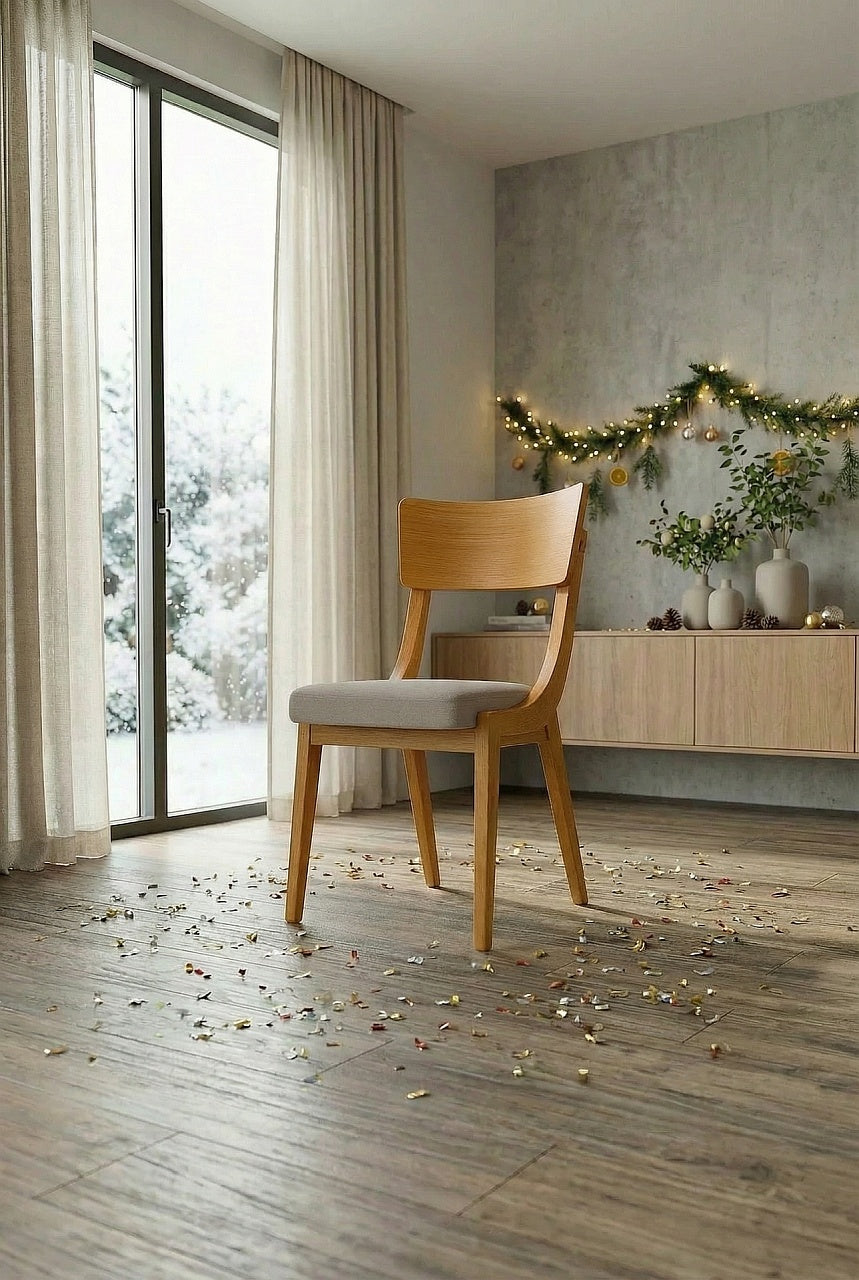 Italian oak chairs made from durable slow-growing FSC-certified wood christmas