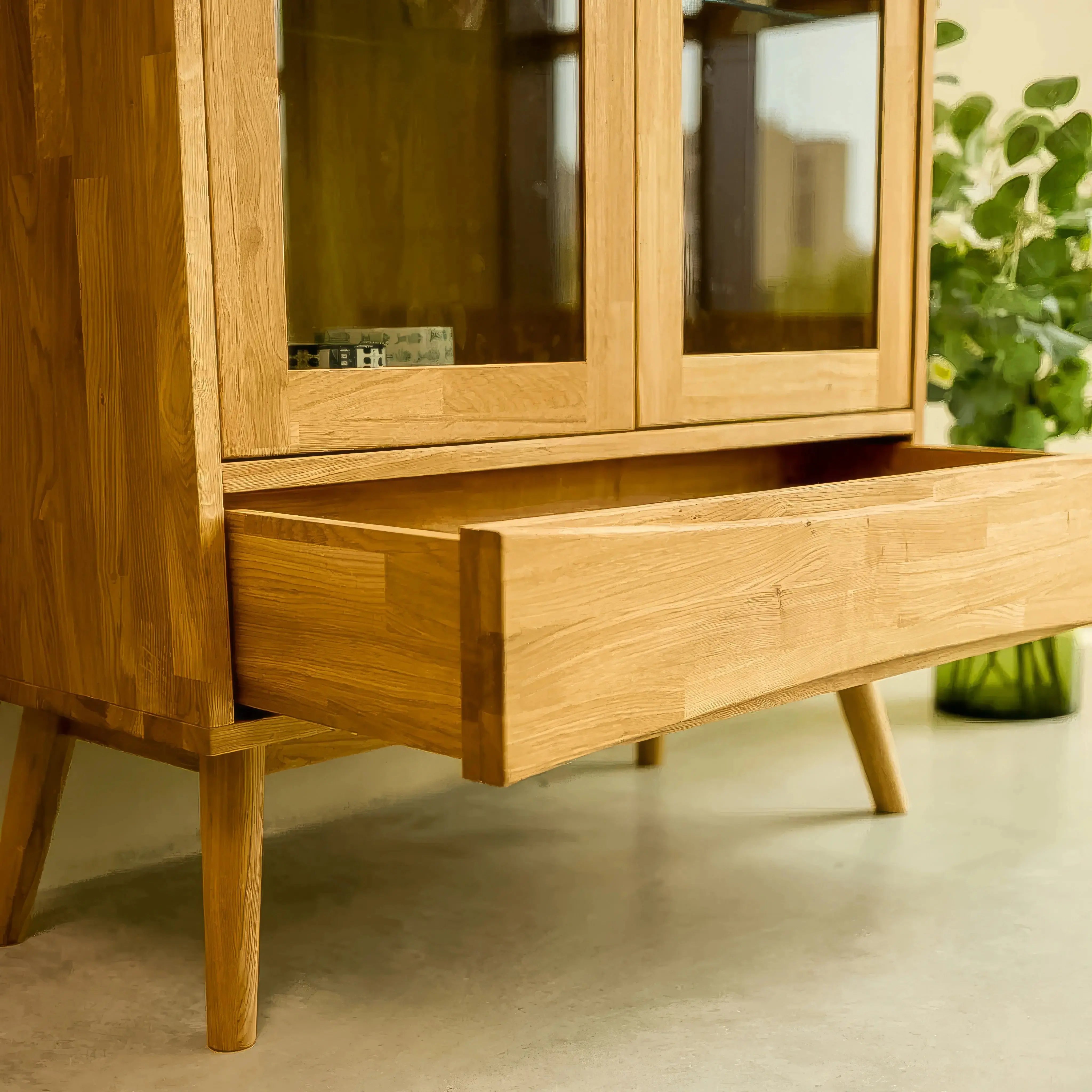 Veneto Italia Cabinets Erie Glass Cabinet
