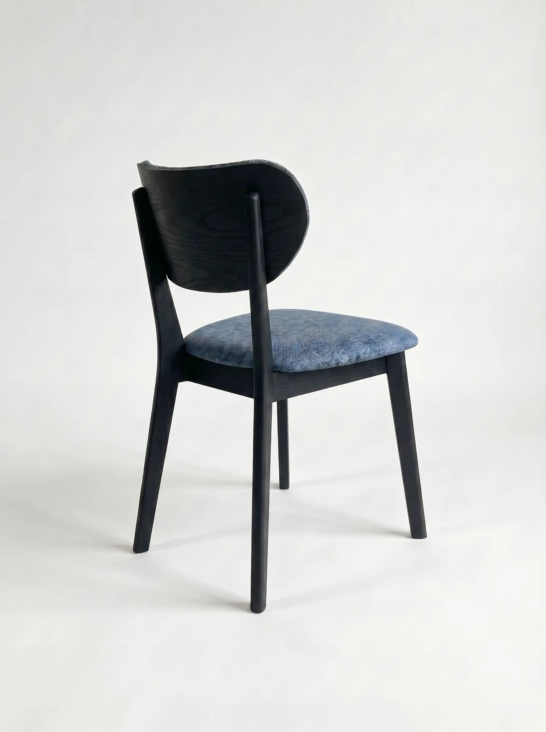 Veneto Italia Chairs Finbo Chair
