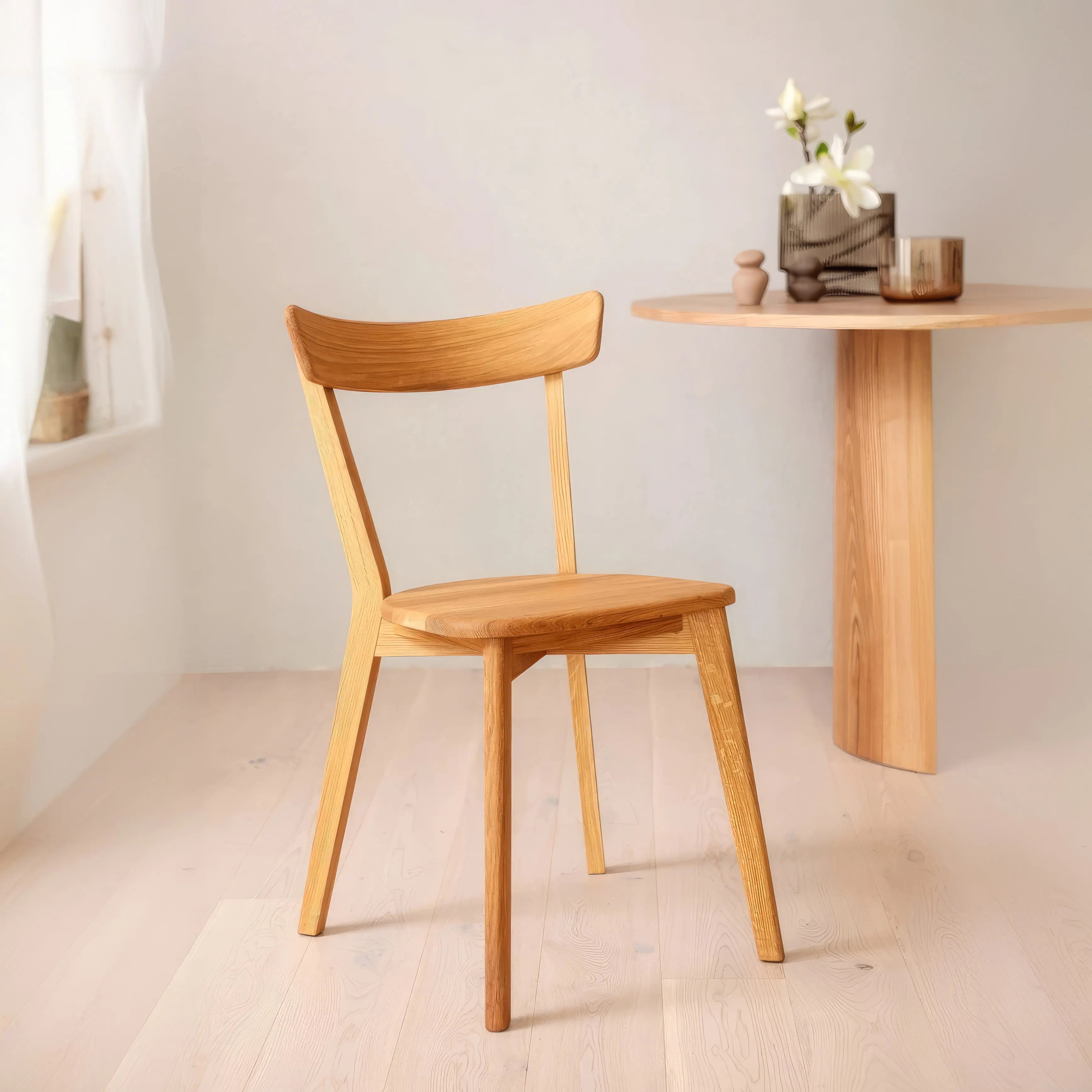 Veneto Italia Chairs Hanko Chair
