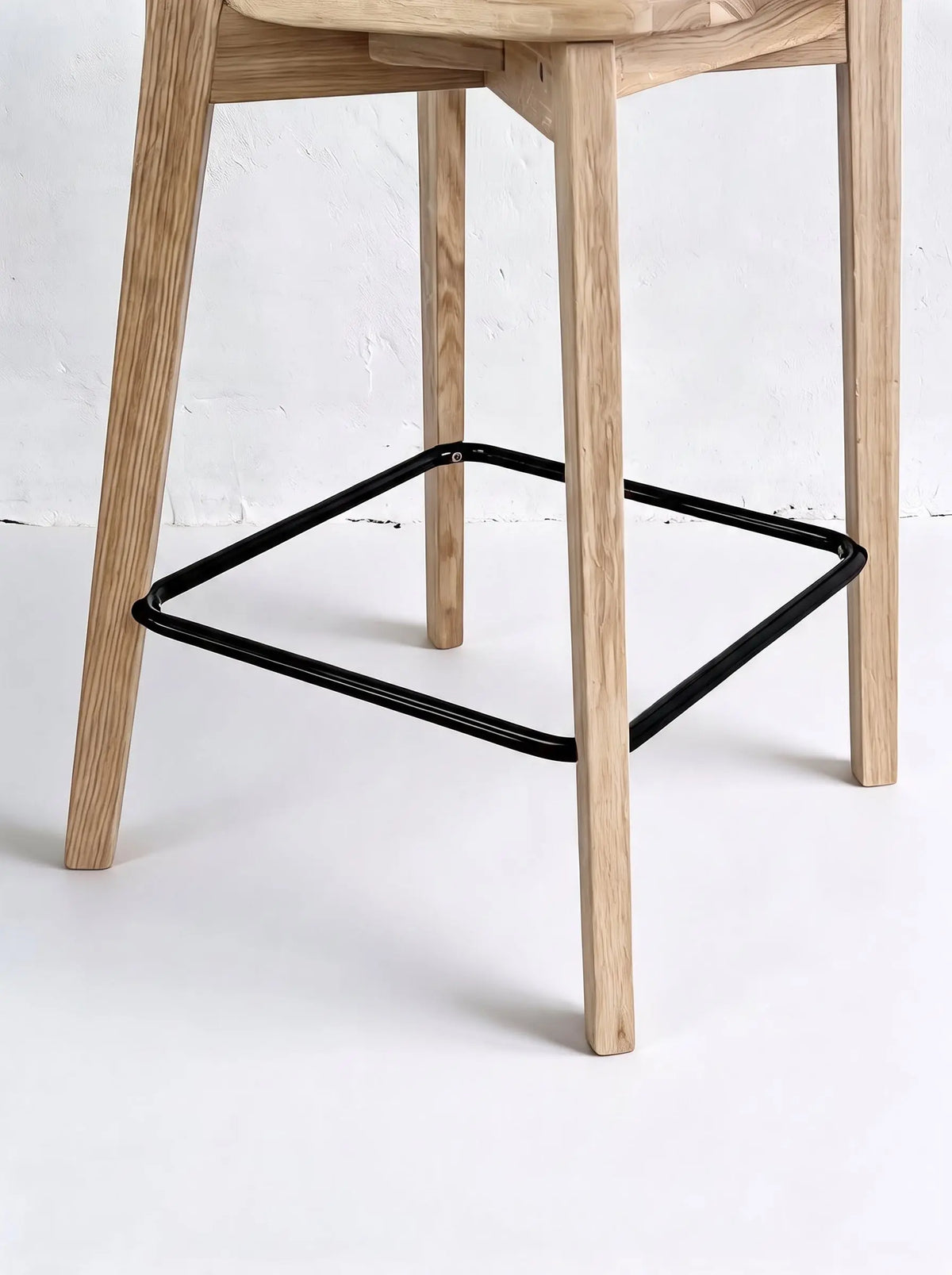 Veneto Italia Chairs Jülo Bar Chair
