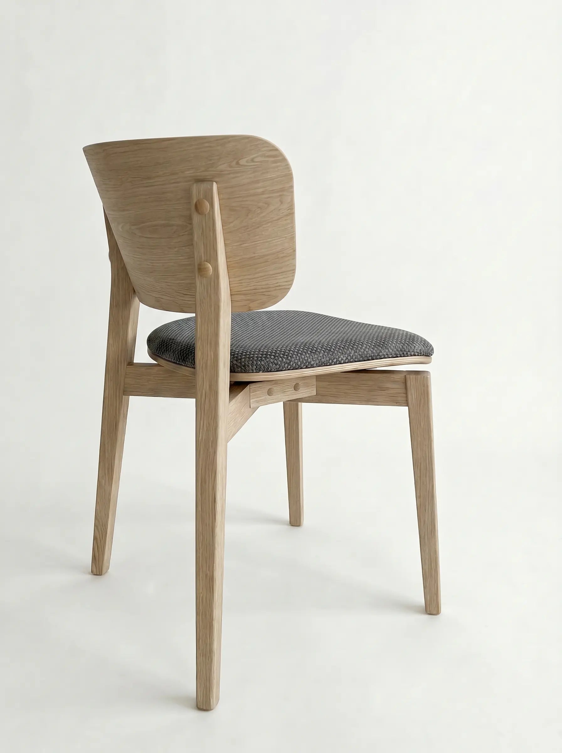 Veneto Italia Chairs KODAMA Chair