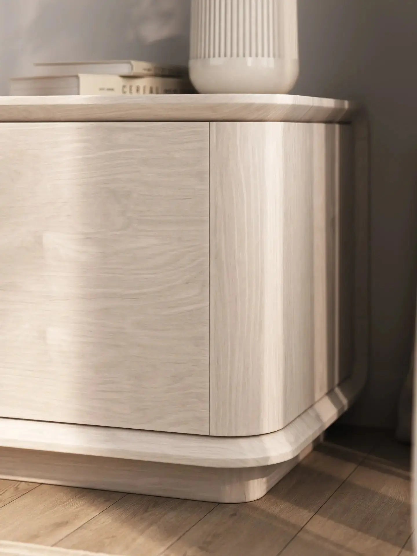 Veneto Italia Sideboards Cwellyn Sideboard