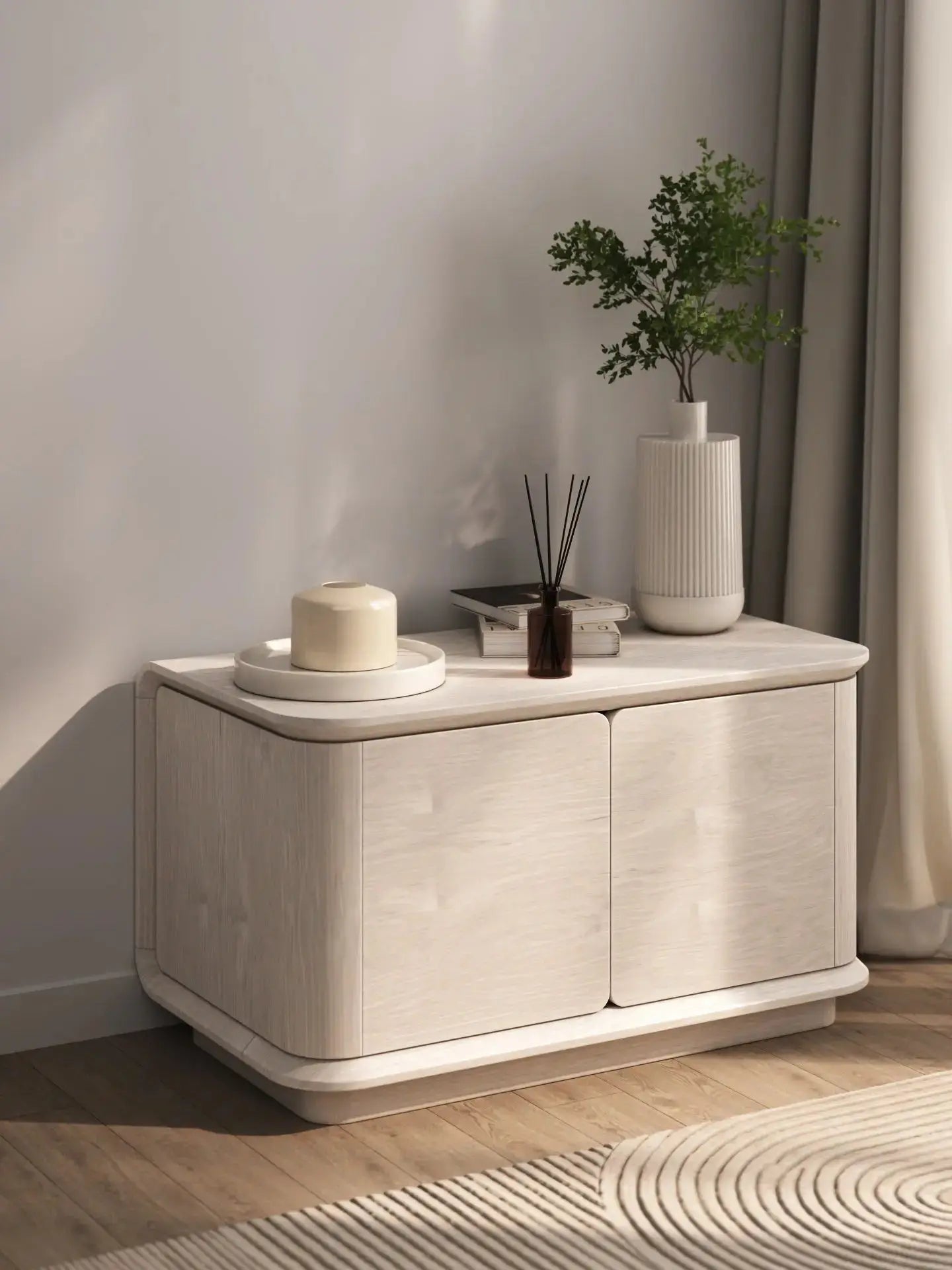 Veneto Italia Sideboards Cwellyn Sideboard