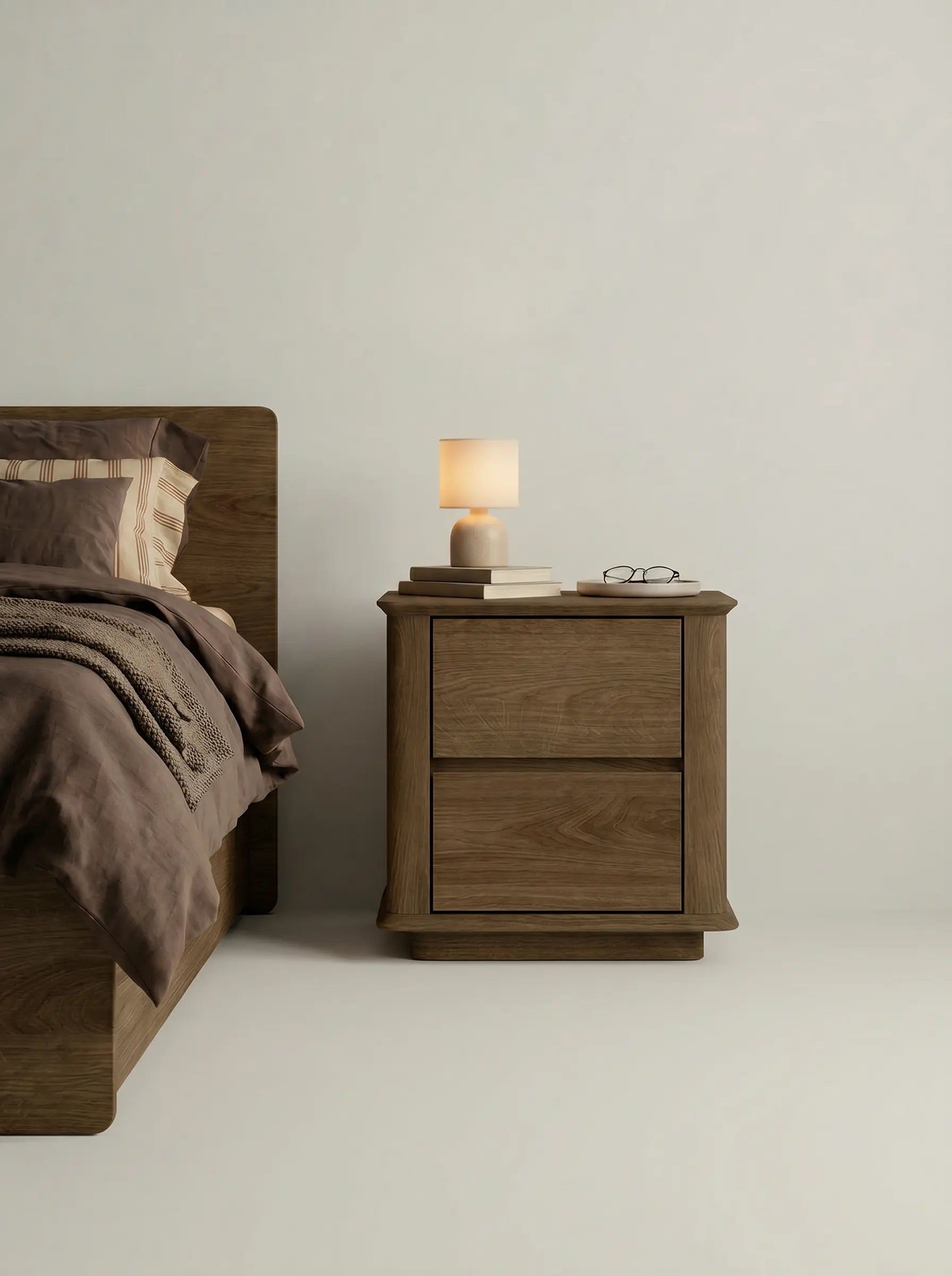 Veneto Italia Sideboards Cwellyn Nightstand