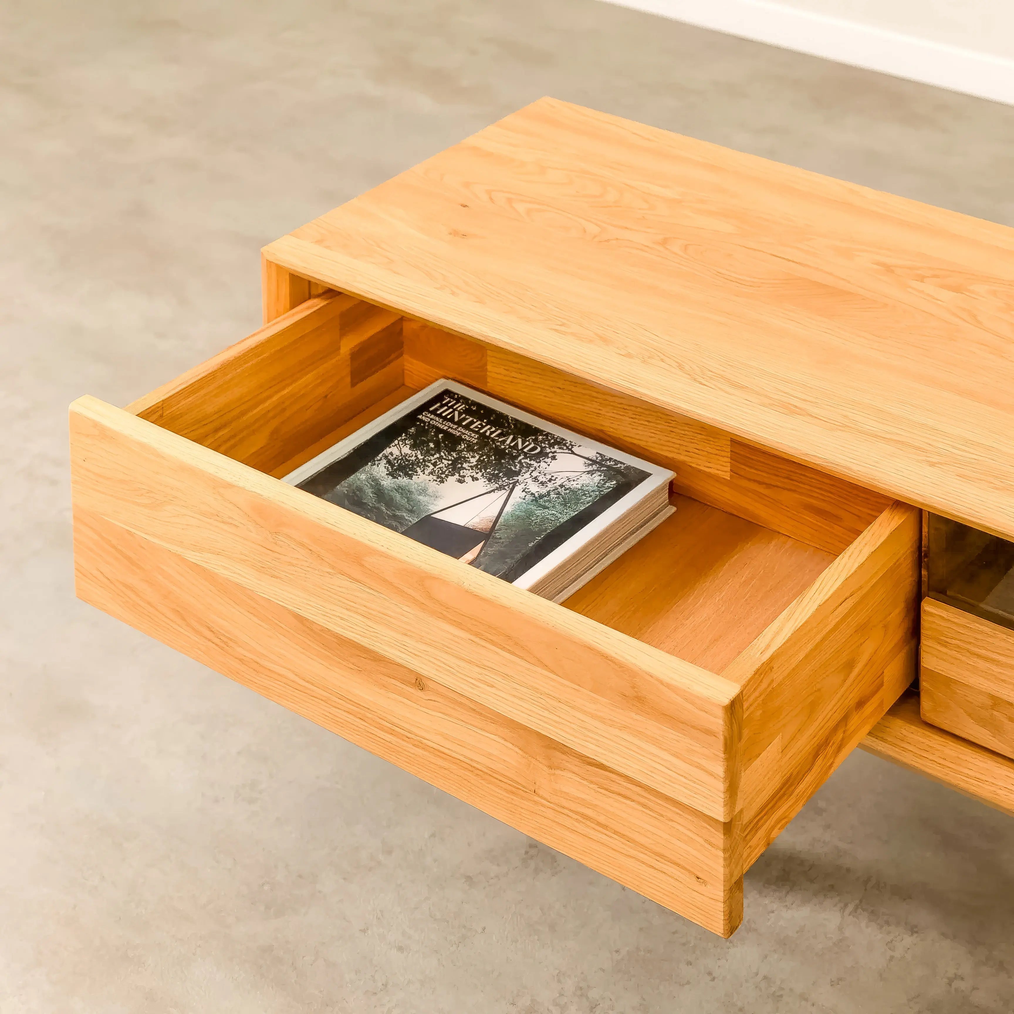 Veneto Italia TV Stands Kodama TV stand