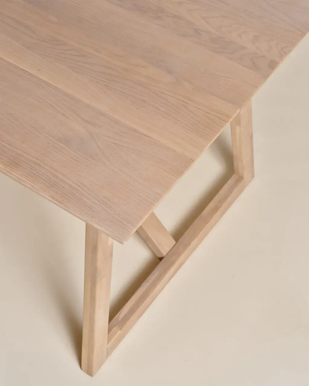 Veneto Italia Tables Sarek Dining Table