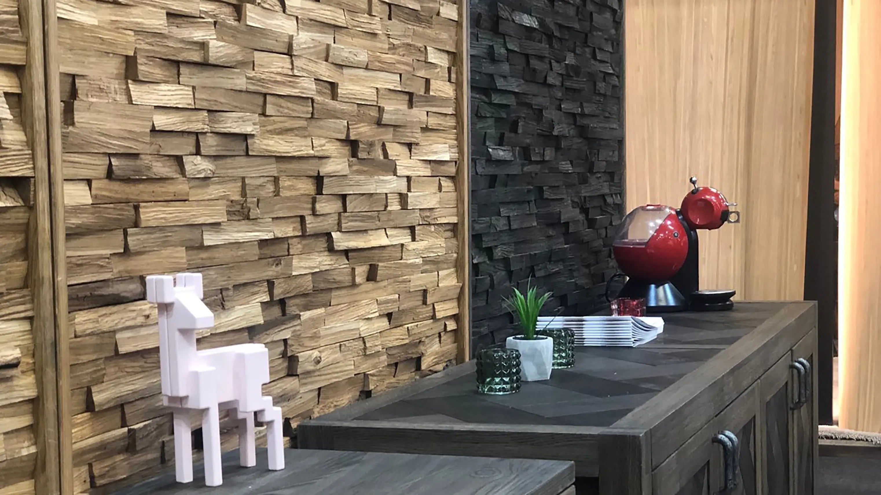 Veneto Italia Wall Panels Cracked