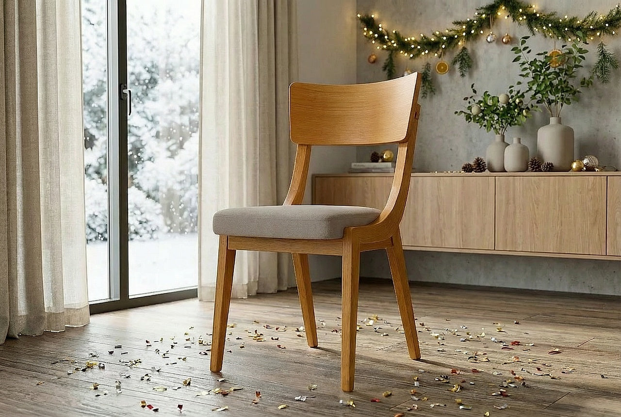 Italian oak chairs made from durable slow-growing FSC-certified wood christmas